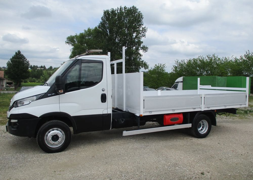 Bortu kravas automašīna/ Platforma Iveco Daily 3.0 na bliźniaku 70C18 skrzynia, laweta, rama, HDS, 70-180 kiper: foto 7