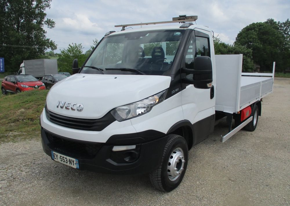 Iveco Daily 3.0 na bliźniaku 70C18 skrzynia, laweta, rama, HDS, 70-180 kiper - Bortu kravas automašīna/ Platforma: foto 1 Iveco Daily 3.0 na bliźniaku 70C18 skrzynia, laweta, rama, HDS, 70-180 kiper - Bortu kravas automašīna/ Platforma: foto 1