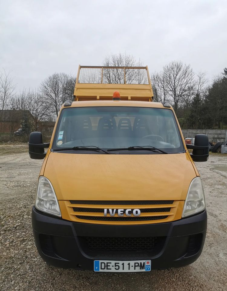 Iveco Daily 35C12 Brygadówka wywrotka Dubel hak kiper doka 35C13 - Komercauto pašizgāzējs: foto 2 Iveco Daily 35C12 Brygadówka wywrotka Dubel hak kiper doka 35C13 - Komercauto pašizgāzējs: foto 2