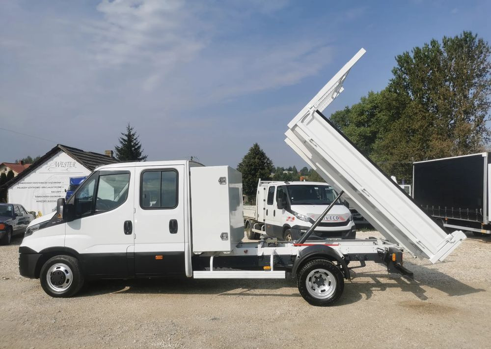 Iveco Daily 35C13 Brygadówka Klima 35-130 wywrotka kiper doka Dubel - Komercauto pašizgāzējs: foto 3 Iveco Daily 35C13 Brygadówka Klima 35-130 wywrotka kiper doka Dubel - Komercauto pašizgāzējs: foto 3