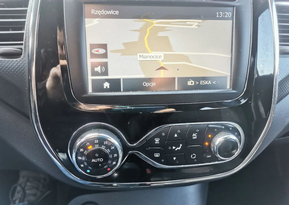 SUV Renault Captur 0.9 Energy TCe Intens: foto 13