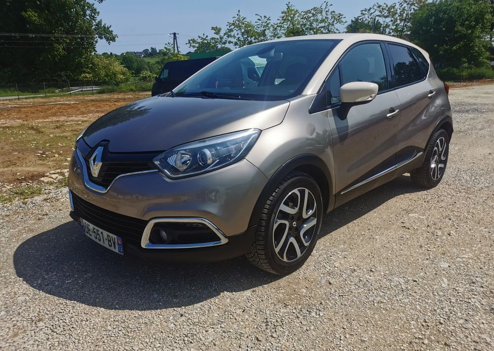 SUV Renault Captur 0.9 Energy TCe Intens: foto 8
