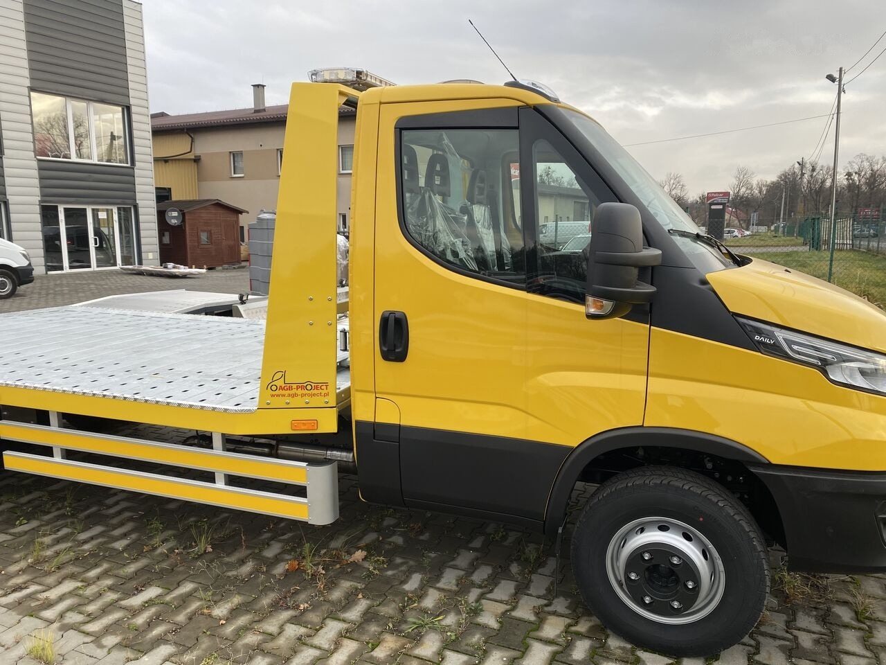 IVECO IVECO DAILY 70C18 laweta Hi-Matic - Auto evakuators: foto 3 IVECO IVECO DAILY 70C18 laweta Hi-Matic - Auto evakuators: foto 3