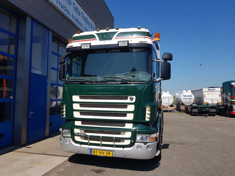 Scania R420 8x2 HIAB 800E-7 Hipro 80 ton/meter Winch Retarder - Bortu kravas automašīna/ Platforma: foto 4 Scania R420 8x2 HIAB 800E-7 Hipro 80 ton/meter Winch Retarder - Bortu kravas automašīna/ Platforma: foto 4