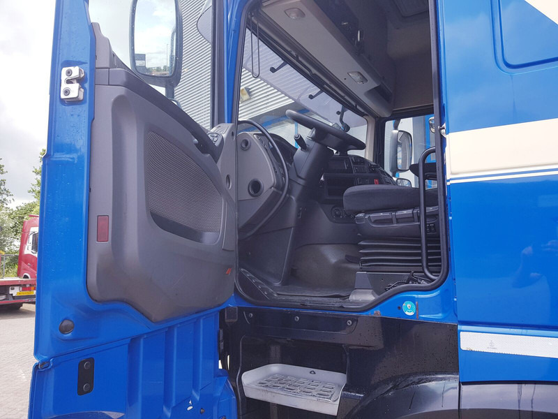 Vilcējs DAF XF 410 FT: foto 8