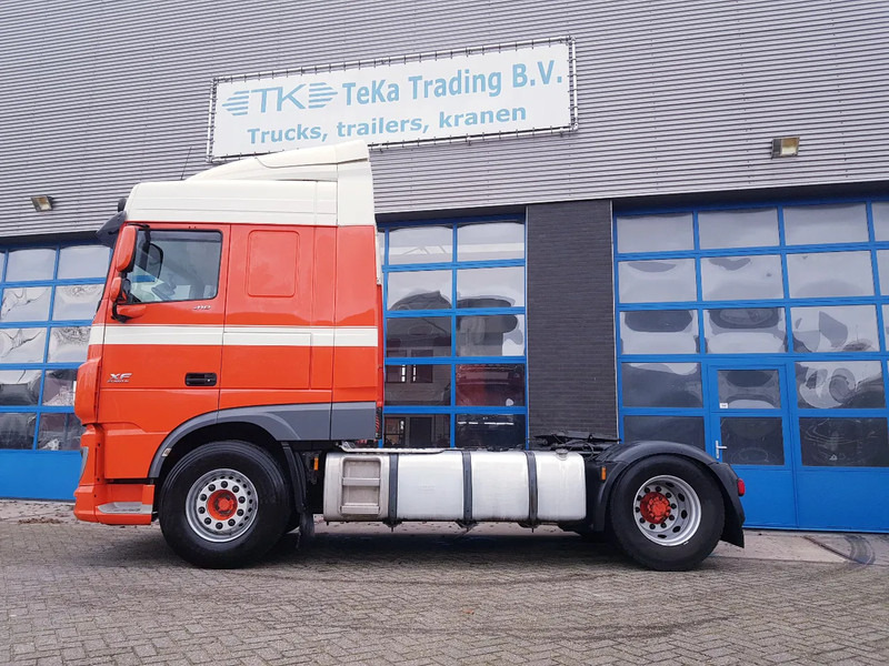 DAF XF 410 Top condition Good tires - Vilcējs: foto 3 DAF XF 410 Top condition Good tires - Vilcējs: foto 3