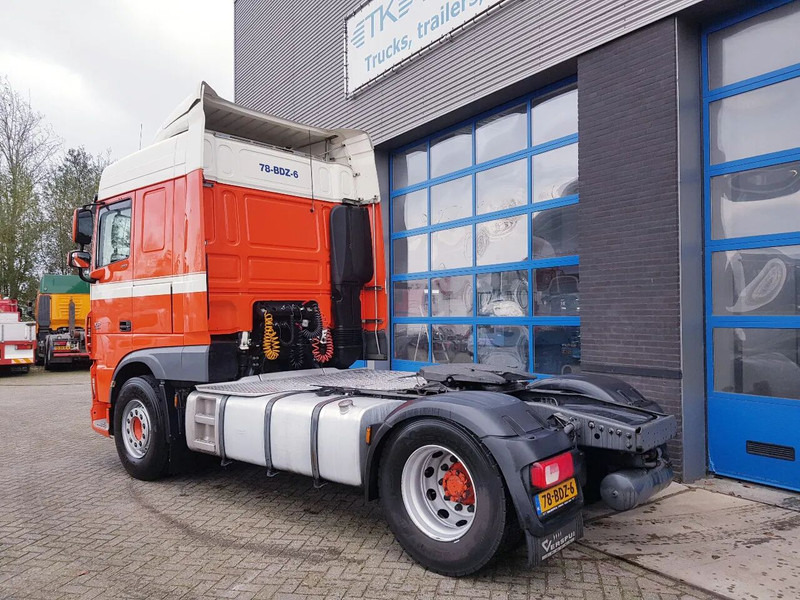DAF XF 410 Top condition Good tires - Vilcējs: foto 4 DAF XF 410 Top condition Good tires - Vilcējs: foto 4