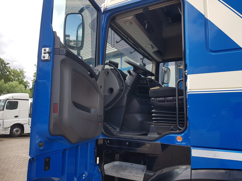 Vilcējs DAF XF 460 FTG 6x2: foto 8