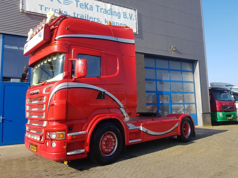 Scania R500 V8 Showtruck Open uitlaat Standairco Retarder - Vilcējs: foto 2 Scania R500 V8 Showtruck Open uitlaat Standairco Retarder - Vilcējs: foto 2