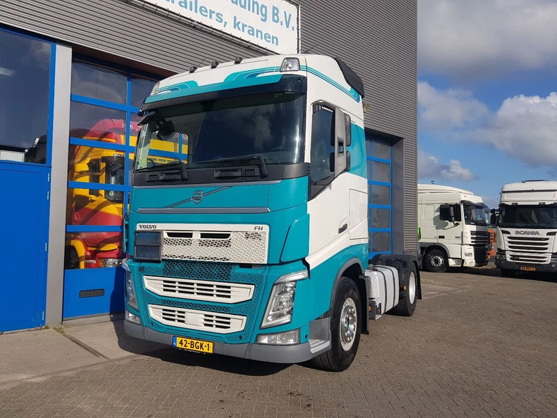 Volvo FH 420 ADR klasse EX/II, EX/III, FL en AT Double tank PTO - Vilcējs: foto 2 Volvo FH 420 ADR klasse EX/II, EX/III, FL en AT Double tank PTO - Vilcējs: foto 2