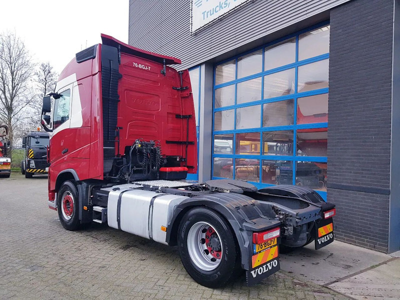 Volvo FH 460 Double Tank Apk TÜV - Vilcējs: foto 4 Volvo FH 460 Double Tank Apk TÜV - Vilcējs: foto 4