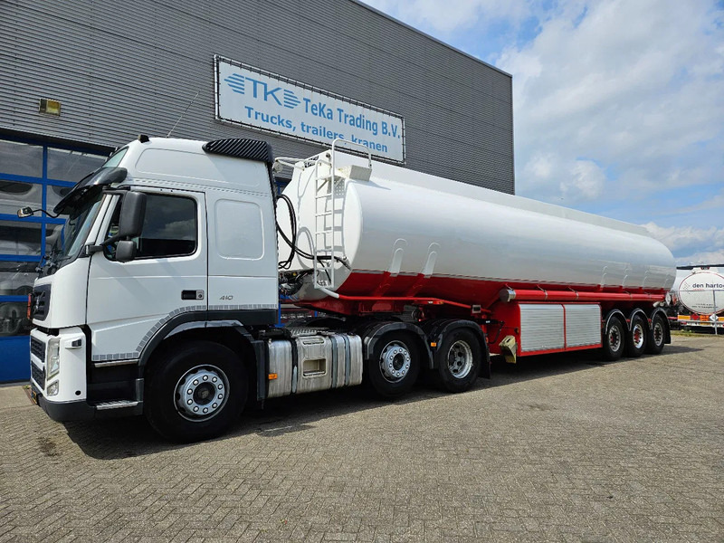 Volvo FM 410 6x2 ADR Hydraulic - Vilcējs: foto 2 Volvo FM 410 6x2 ADR Hydraulic - Vilcējs: foto 2