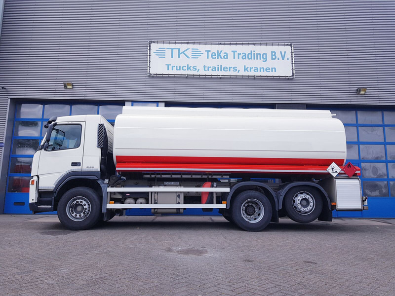 Volvo FM 9.340 Fuel 21.400 Liter 3 Compartments - Autocisterna: foto 3 Volvo FM 9.340 Fuel 21.400 Liter 3 Compartments - Autocisterna: foto 3