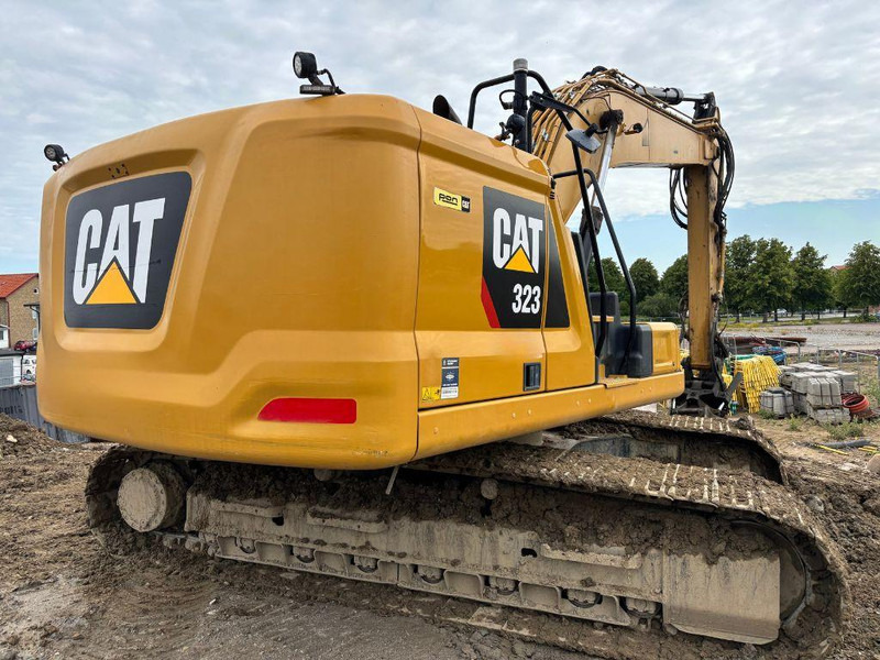Caterpillar 323 - Kāpurķēžu ekskavators: foto 4 Caterpillar 323 - Kāpurķēžu ekskavators: foto 4