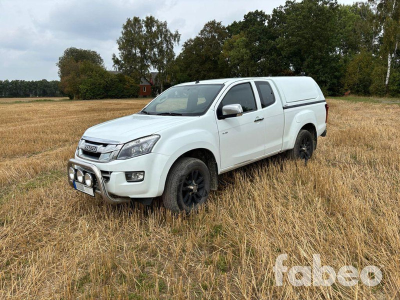 Isuzu D-max Space Cab 2.5 4WD Automatic - Vieglā automašīna: foto 1 Isuzu D-max Space Cab 2.5 4WD Automatic - Vieglā automašīna: foto 1