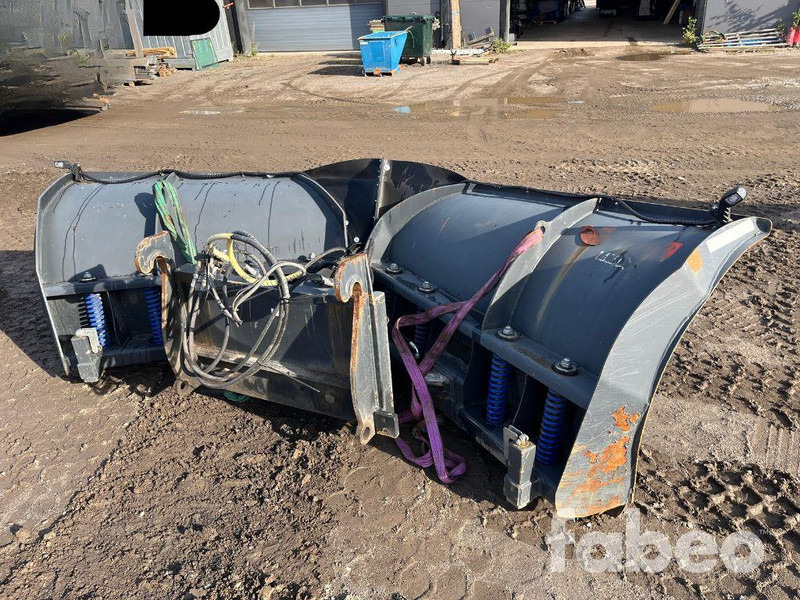 Mito 370 - Sniega novākšanas tehnika: foto 1 Mito 370 - Sniega novākšanas tehnika: foto 1