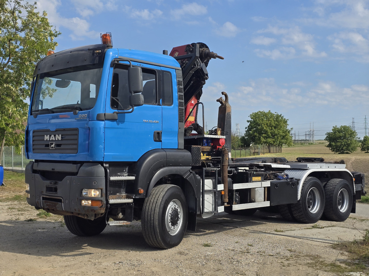 MAN TGA 33.430 6X6 / HMF 1823 K3+REM.CON./ HOOK SYSTEM 2x in stock - Pacēlājs ar āķi, Kravas auto ar manipulatoru: foto 3 MAN TGA 33.430 6X6 / HMF 1823 K3+REM.CON./ HOOK SYSTEM 2x in stock - Pacēlājs ar āķi, Kravas auto ar manipulatoru: foto 3