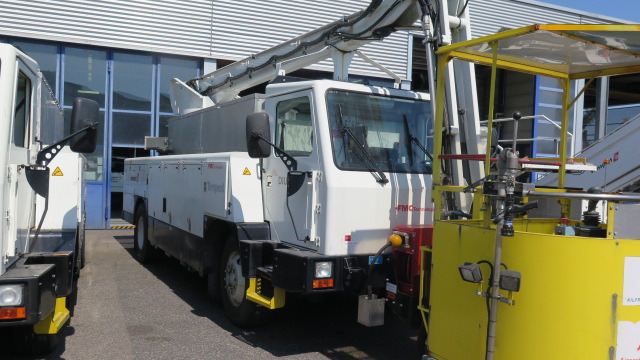 FMC Tempest 2 2units - Zemes apkalpošanas iekārtas: foto 3 FMC Tempest 2 2units - Zemes apkalpošanas iekārtas: foto 3