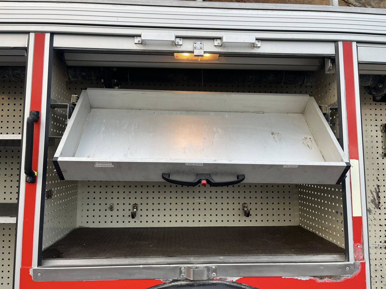 VOLVO FL10 4x2 - fire engine / fire truck / brandbil - Ugunsdzēsēju mašīna: foto 5 VOLVO FL10 4x2 - fire engine / fire truck / brandbil - Ugunsdzēsēju mašīna: foto 5