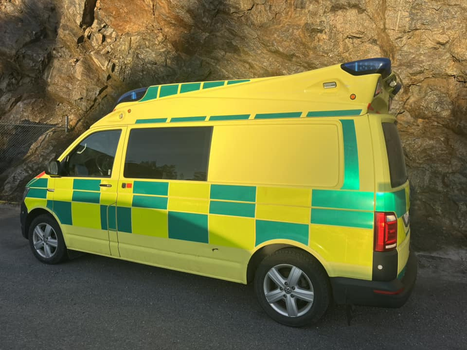 Volkswagen T6 4motions - AMBULANCE / Швидка допомога / Shvydka dopomoha - Ātrās palīdzības mašīna: foto 3 Volkswagen T6 4motions - AMBULANCE / Швидка допомога / Shvydka dopomoha - Ātrās palīdzības mašīna: foto 3