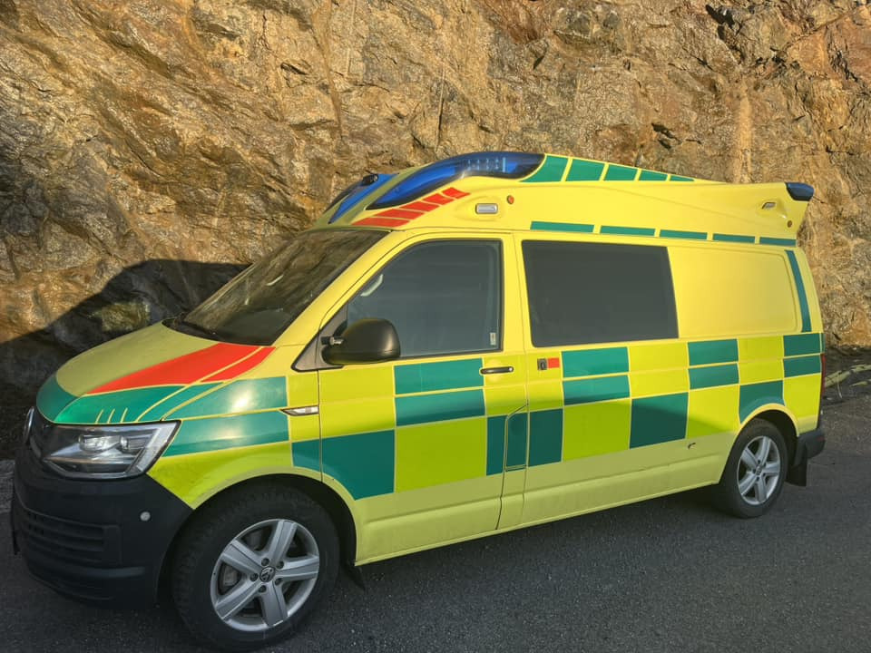 Volkswagen T6 4motions - AMBULANCE / Швидка допомога / Shvydka dopomoha - Ātrās palīdzības mašīna: foto 2 Volkswagen T6 4motions - AMBULANCE / Швидка допомога / Shvydka dopomoha - Ātrās palīdzības mašīna: foto 2