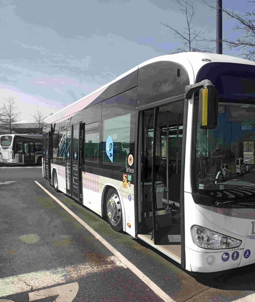 IRIZAR IEB Elektro Linienbus electric Bus. Fahrbereit - Pilsētas autobuss, Elektroautobuss: foto 1 IRIZAR IEB Elektro Linienbus electric Bus. Fahrbereit - Pilsētas autobuss, Elektroautobuss: foto 1