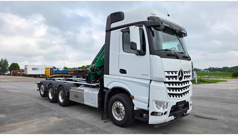Mercedes-Benz Arocs 3253 8X4*4 Fassi F295 - Pacēlājs ar āķi, Kravas auto ar manipulatoru: foto 4 Mercedes-Benz Arocs 3253 8X4*4 Fassi F295 - Pacēlājs ar āķi, Kravas auto ar manipulatoru: foto 4
