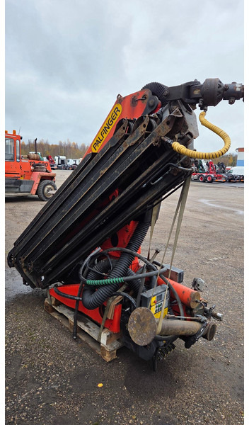 Palfinger PK18502 - Celtnis-manipulators - Kravas automašīna: foto 4 Palfinger PK18502 - Celtnis-manipulators - Kravas automašīna: foto 4