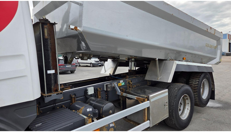 Scania P360 6X2 Full Steel - Kravas automašīna pašizgāzējs: foto 5 Scania P360 6X2 Full Steel - Kravas automašīna pašizgāzējs: foto 5