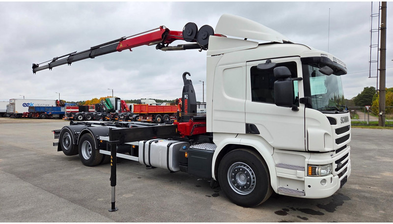 Scania P370 6X2*4 HMF 1730 - Pacēlājs ar āķi, Kravas auto ar manipulatoru: foto 2 Scania P370 6X2*4 HMF 1730 - Pacēlājs ar āķi, Kravas auto ar manipulatoru: foto 2