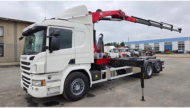Scania P370 6X2*4 HMF 1730 - Pacēlājs ar āķi, Kravas auto ar manipulatoru: foto 1 Scania P370 6X2*4 HMF 1730 - Pacēlājs ar āķi, Kravas auto ar manipulatoru: foto 1