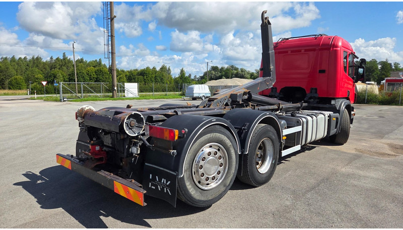 Scania P420 6X2*4 - Pacēlājs ar āķi: foto 3 Scania P420 6X2*4 - Pacēlājs ar āķi: foto 3