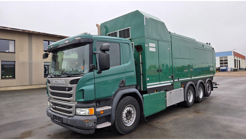 Scania P450 8X4*4 - Asenizācijas mašīna: foto 1 Scania P450 8X4*4 - Asenizācijas mašīna: foto 1