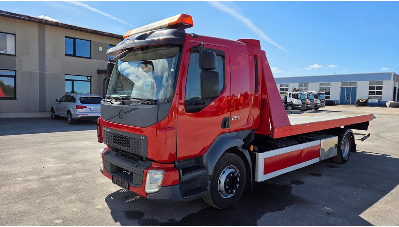 Volvo FL250 4X2 - Auto evakuators: foto 1 Volvo FL250 4X2 - Auto evakuators: foto 1