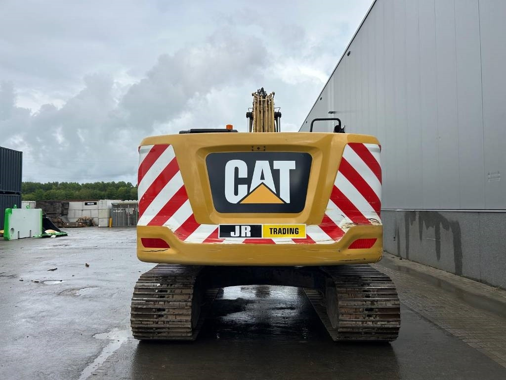 CAT 320 - Kāpurķēžu ekskavators: foto 4 CAT 320 - Kāpurķēžu ekskavators: foto 4