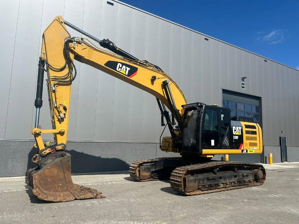 CAT 330 FL - Kāpurķēžu ekskavators: foto 2 CAT 330 FL - Kāpurķēžu ekskavators: foto 2