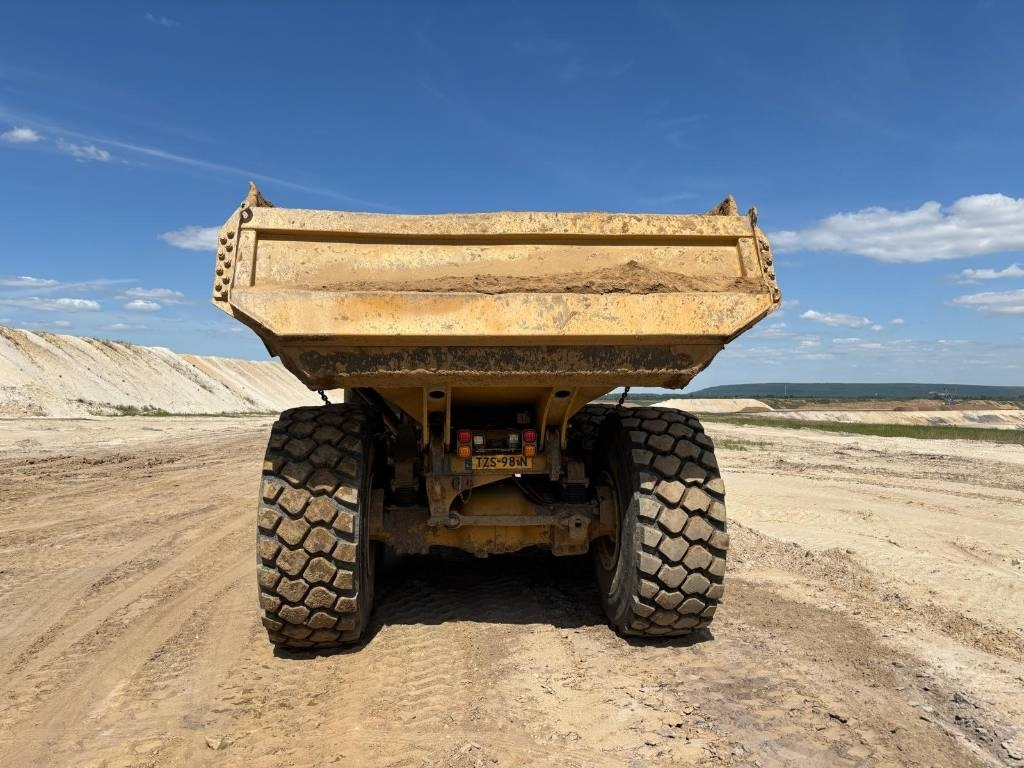 CAT 745 C (3 units available / Under Preparation) - Artikulētias pašizgāzējs: foto 4 CAT 745 C (3 units available / Under Preparation) - Artikulētias pašizgāzējs: foto 4
