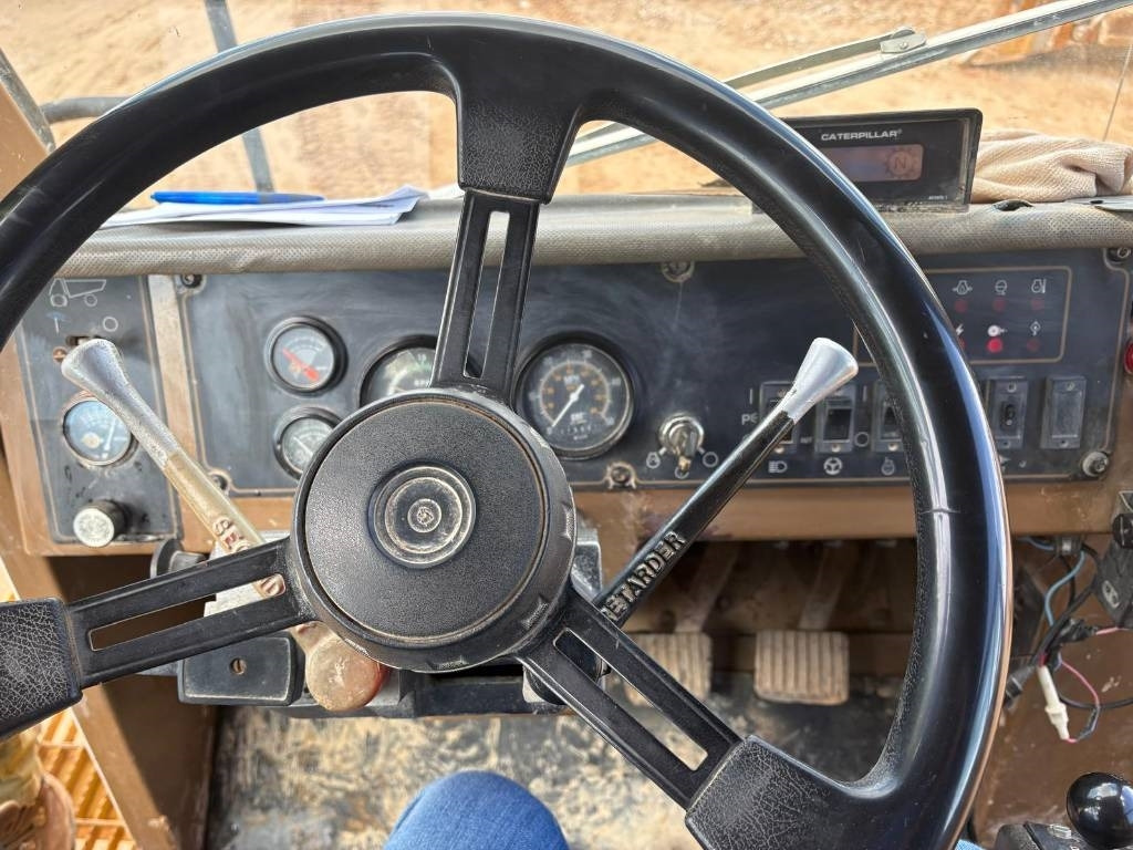 Karjeru pašizgāzējs CAT 769 C (CE Certified): foto 7