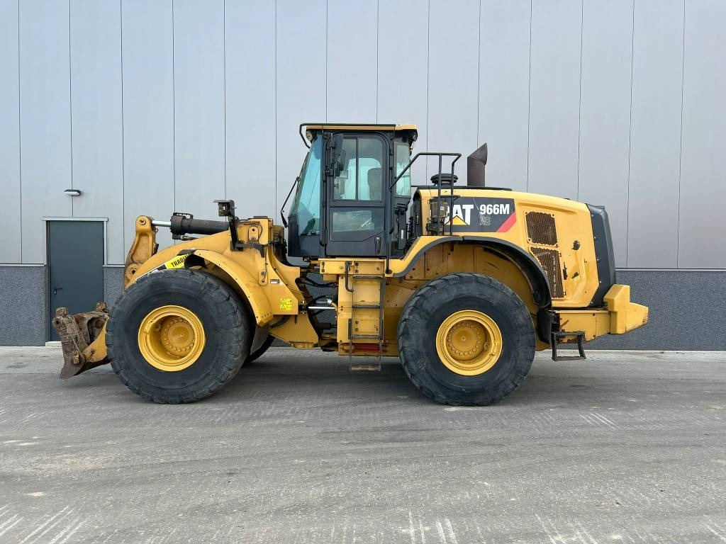 CAT 966 M XE - Riteņu iekrāvējs: foto 1 CAT 966 M XE - Riteņu iekrāvējs: foto 1