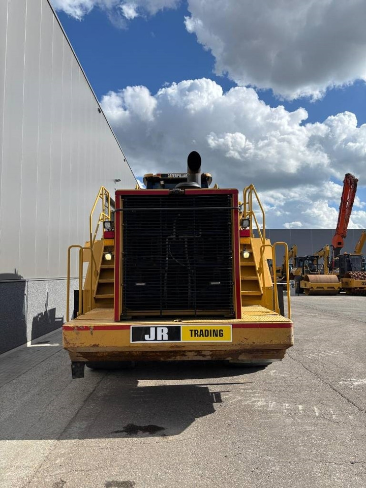 CAT 988 H - Riteņu iekrāvējs: foto 4 CAT 988 H - Riteņu iekrāvējs: foto 4