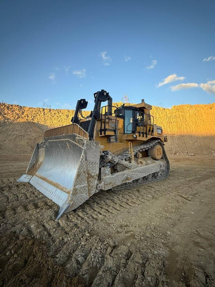 CAT D 10 T 2 (Coming soon) - Buldozers: foto 1 CAT D 10 T 2 (Coming soon) - Buldozers: foto 1