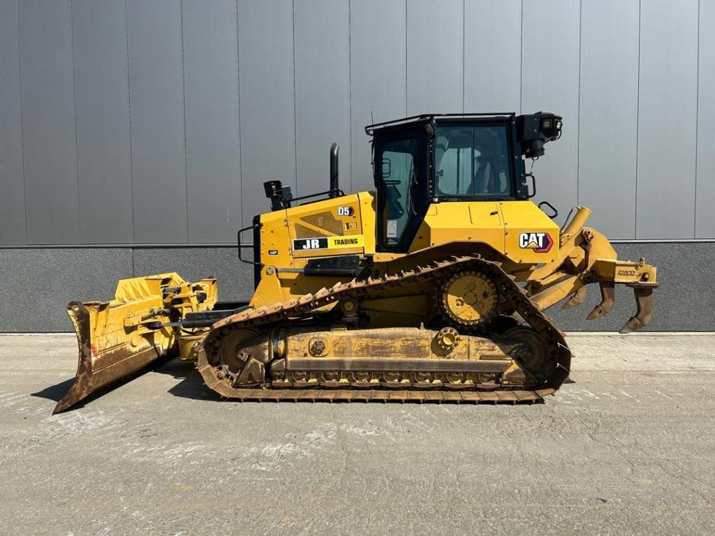 CAT D 5 LGP (new undercarriage + ripper) - Buldozers: foto 2 CAT D 5 LGP (new undercarriage + ripper) - Buldozers: foto 2