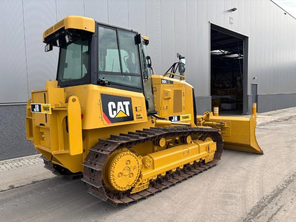 CAT D 6 K 2 XL (Low Verified Hours) - Buldozers: foto 4 CAT D 6 K 2 XL (Low Verified Hours) - Buldozers: foto 4