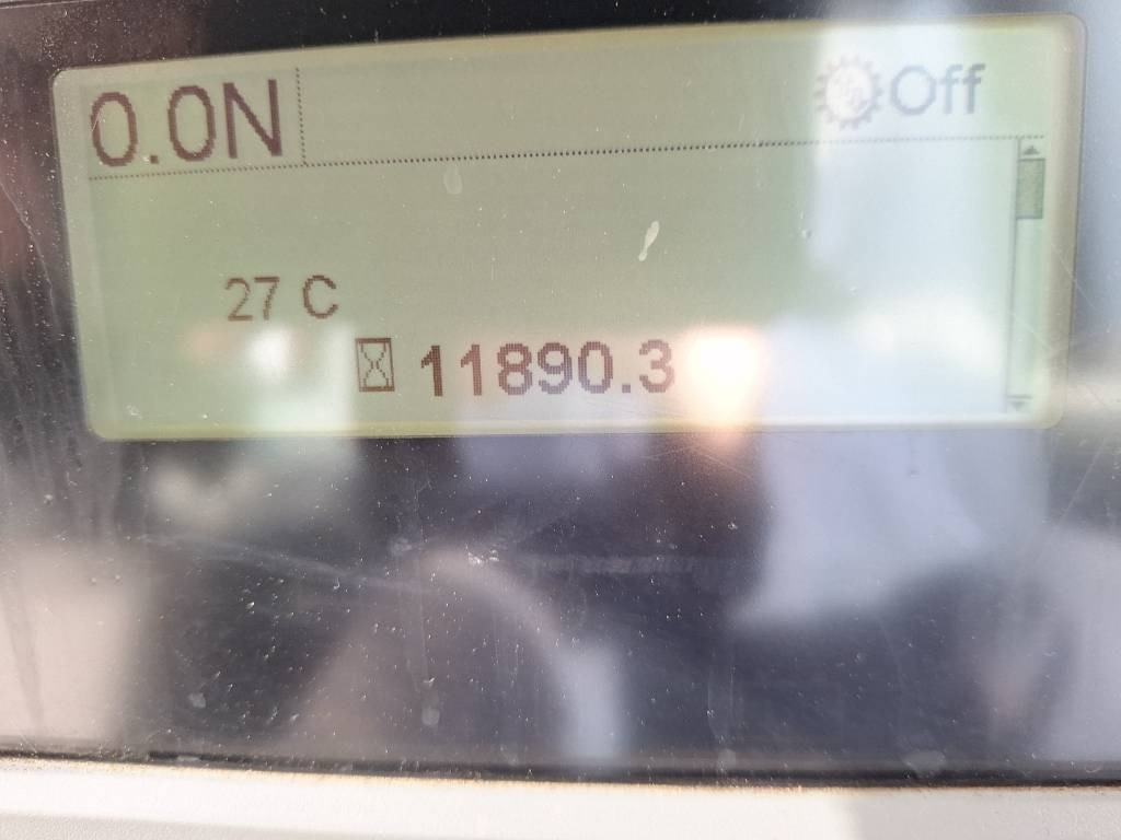 CAT D 6 N LGP (Under Preparation) - Buldozers: foto 5 CAT D 6 N LGP (Under Preparation) - Buldozers: foto 5