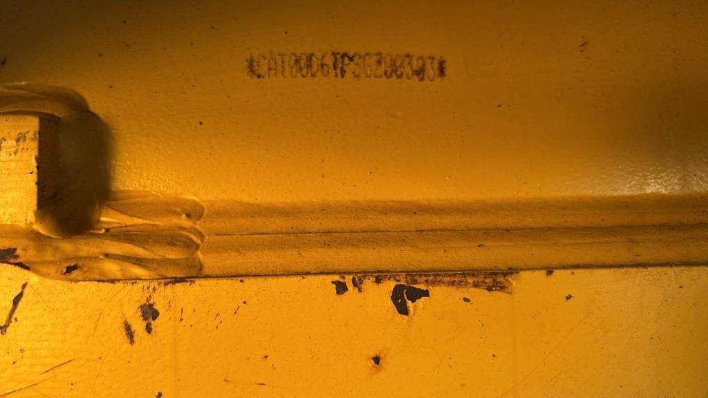 CAT D 6 T LGP (CE / New UC) - Buldozers: foto 3 CAT D 6 T LGP (CE / New UC) - Buldozers: foto 3