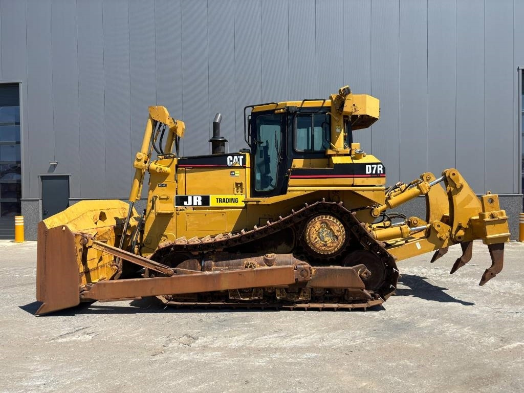 CAT D 7 R (CE certified) - Buldozers: foto 2 CAT D 7 R (CE certified) - Buldozers: foto 2