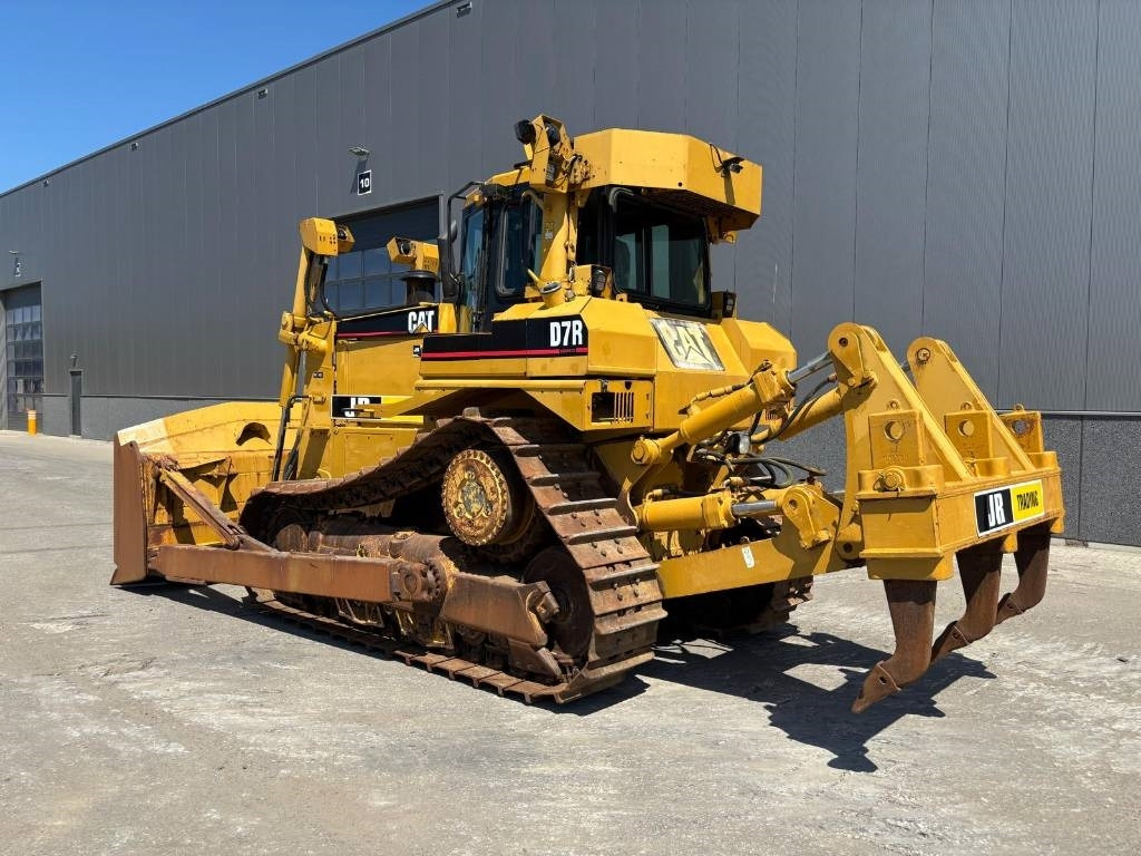 CAT D 7 R (CE certified) - Buldozers: foto 3 CAT D 7 R (CE certified) - Buldozers: foto 3