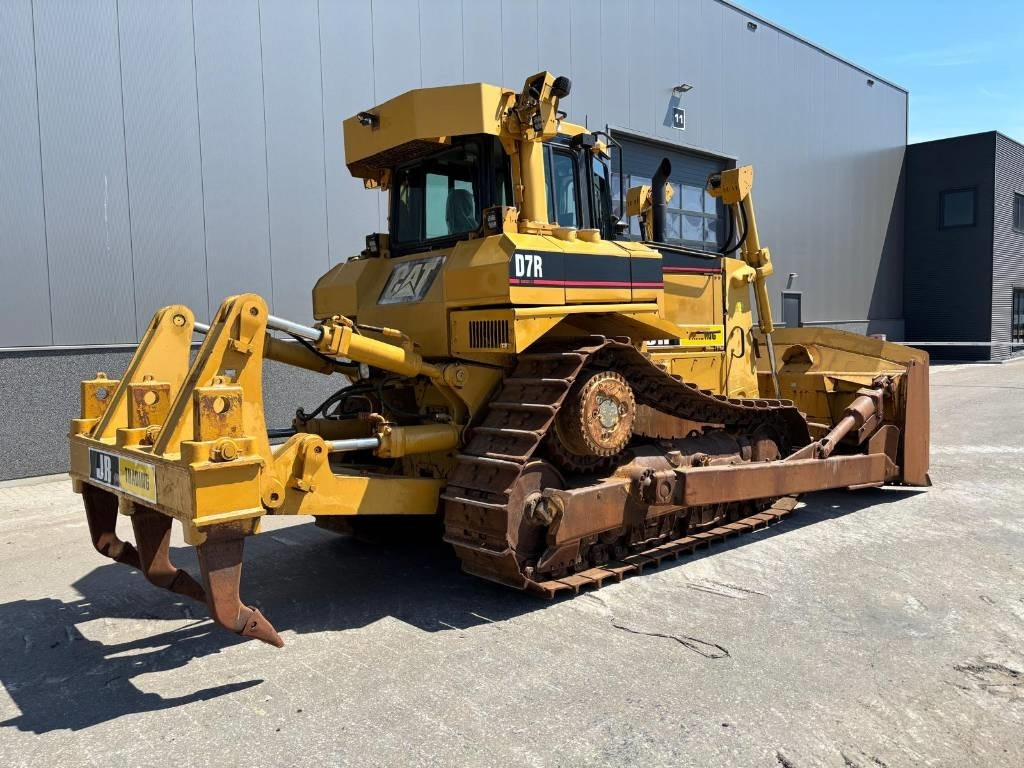 CAT D 7 R (CE certified) - Buldozers: foto 4 CAT D 7 R (CE certified) - Buldozers: foto 4