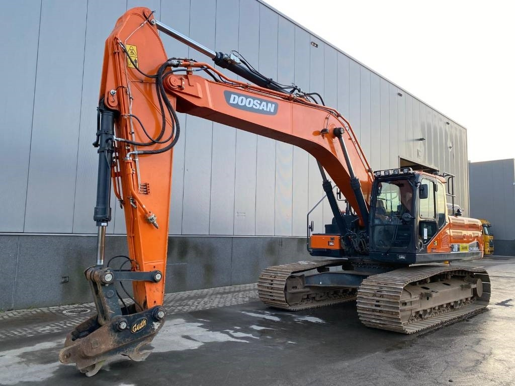Doosan DX 300 LC-7 - Kāpurķēžu ekskavators: foto 2 Doosan DX 300 LC-7 - Kāpurķēžu ekskavators: foto 2