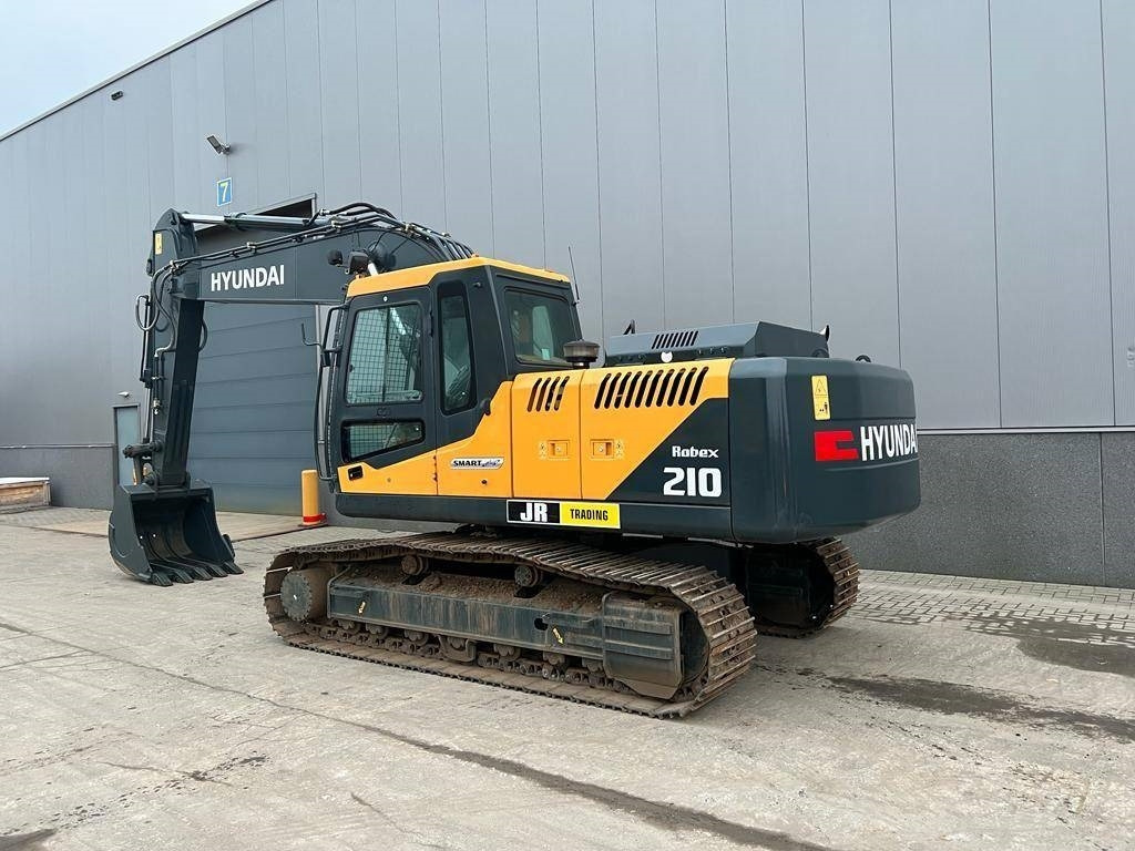 Hyundai R 210 - Kāpurķēžu ekskavators: foto 3 Hyundai R 210 - Kāpurķēžu ekskavators: foto 3